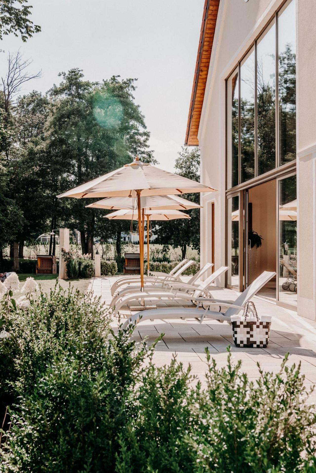 Der Eisvogel - Wellness- & Genusshotel Bad Gögging Exteriör bild